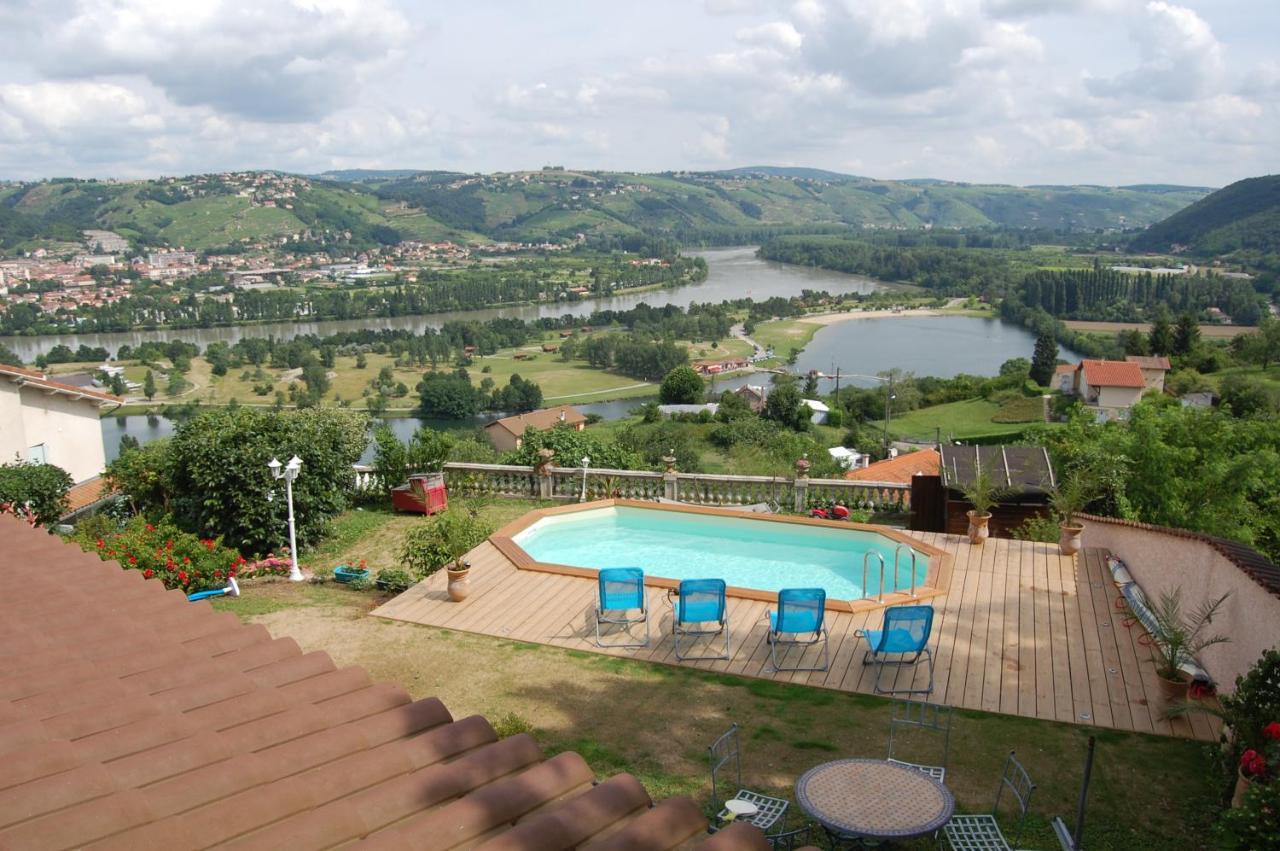 Villa Panoramique Saint-Clair-du-Rhone Екстер'єр фото